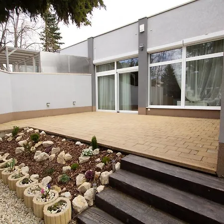 Lago Apartman * Csopak